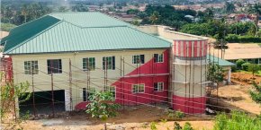 Un any més, l’Hospital Sant Rafael se solidaritza amb la construcció d’una maternitat a Ghana